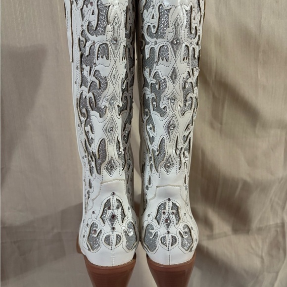 White & Silver Cowgirl Boots Rhinestone Sparkly Western Cowboy Boots Size 7.5 - Picture 5 of 13
